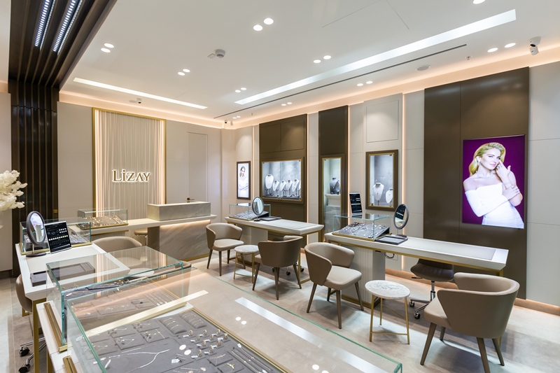 Ça�atay Serbes : Mücevherde Global Bir Ba�ari Hikayesi Ça�atay Serbes �le  Lizay�in Vizyoner Yolculu�u 